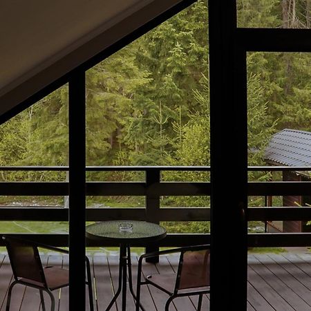 Berghaus Bukovel Villa ภายนอก รูปภาพ
