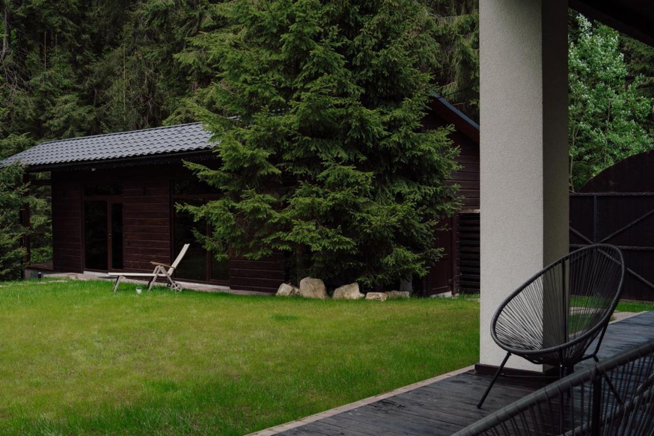 Berghaus Bukovel Villa ภายนอก รูปภาพ