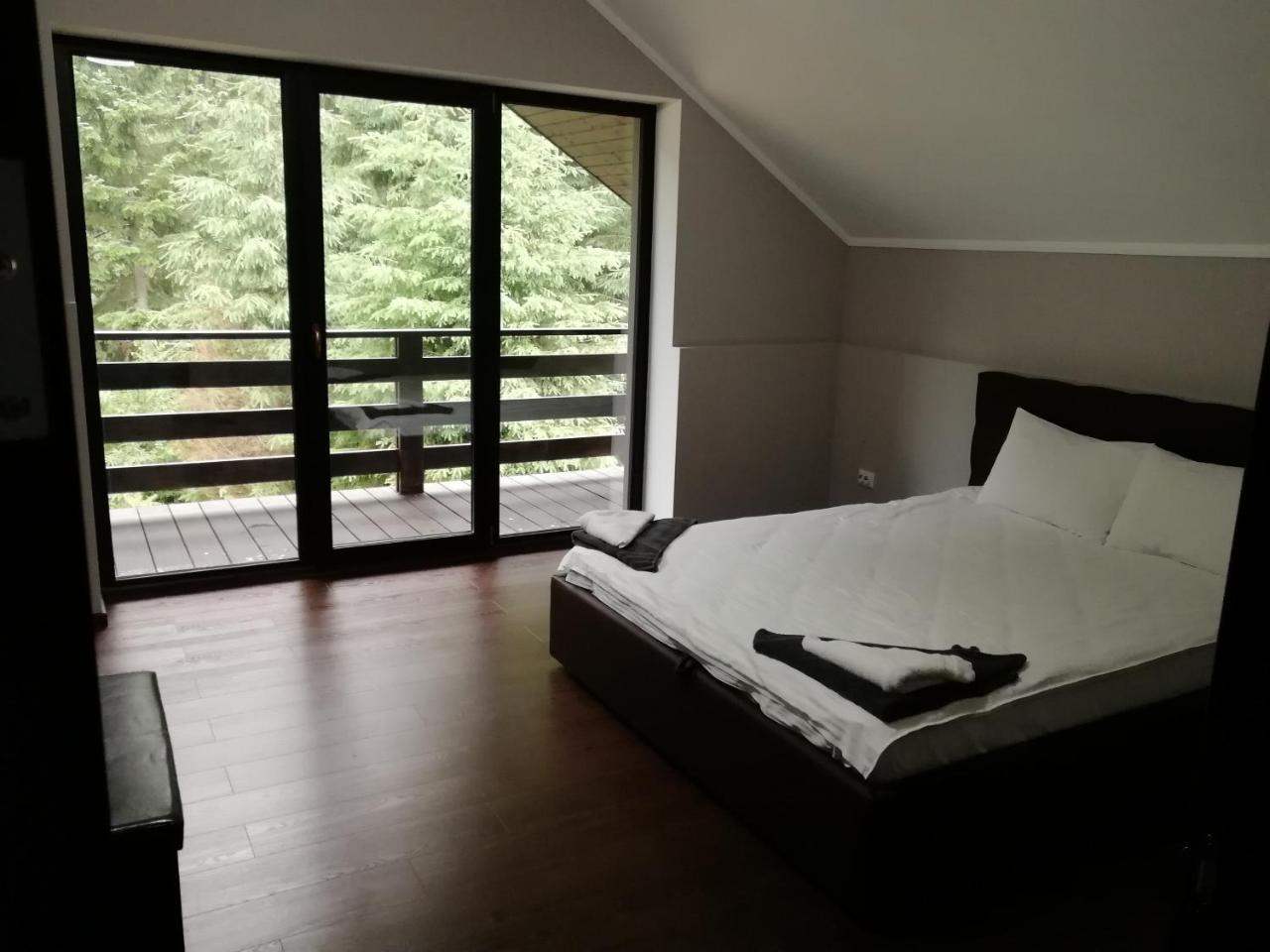 Berghaus Bukovel Villa ภายนอก รูปภาพ